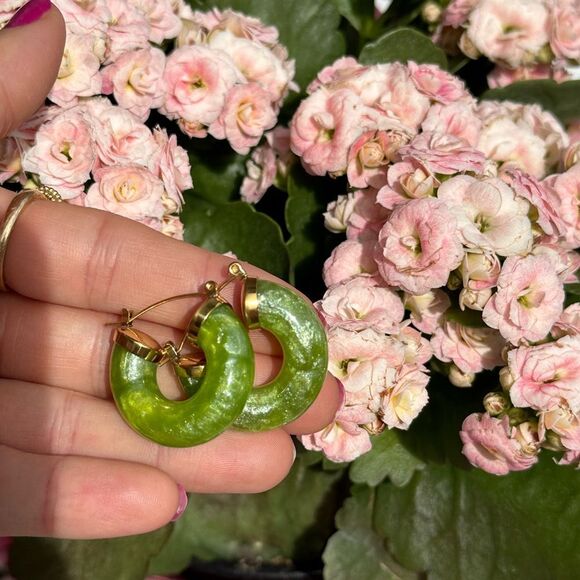 Green Portofino Diva 18K Gold Stainless Steel Hoop Earrings - Picture 15 of 17